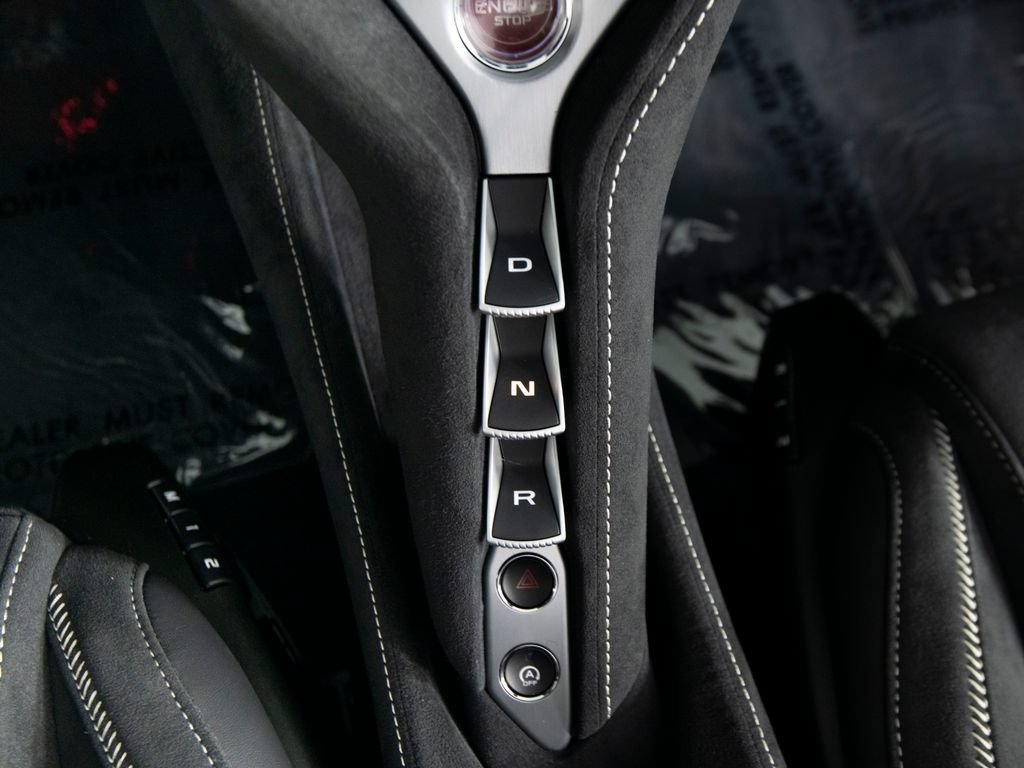Used 2024 McLaren 750S Spider RWD image 25