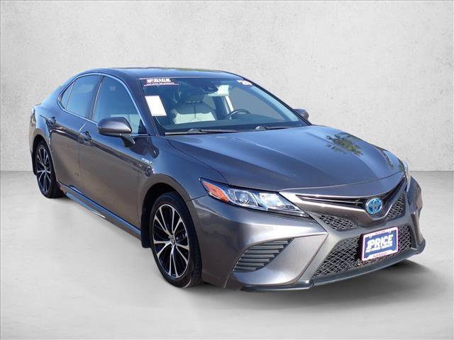 Used 2020 Toyota Camry SE FWD image 6
