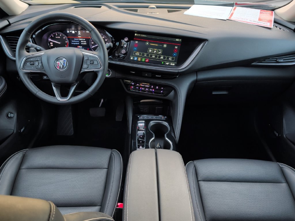 Used 2022 Buick Envision Essence w/ Technology Package I AWD/4WD image 18