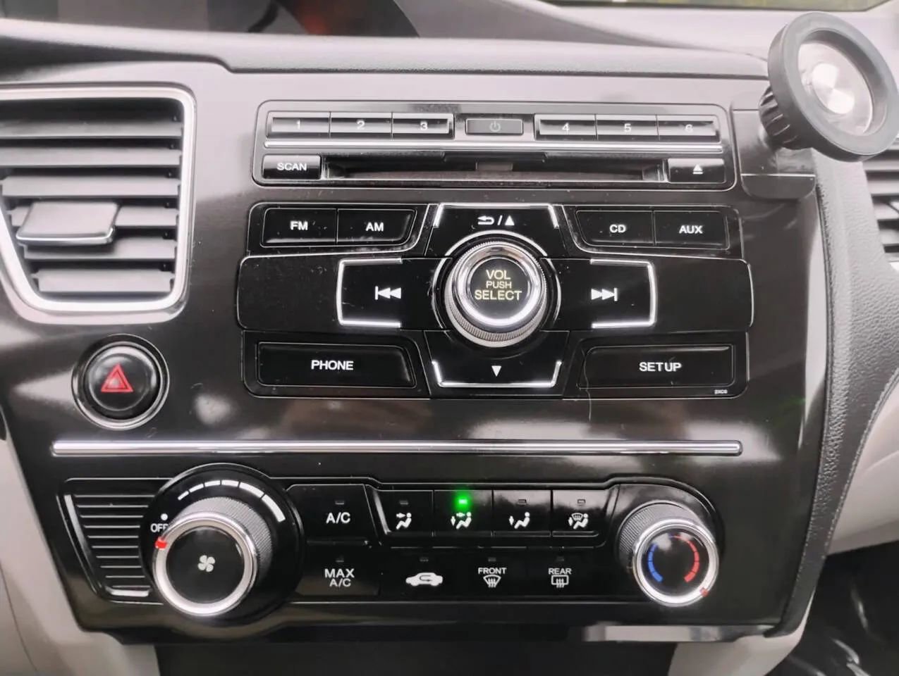 Used 2013 Honda Civic LX image 17