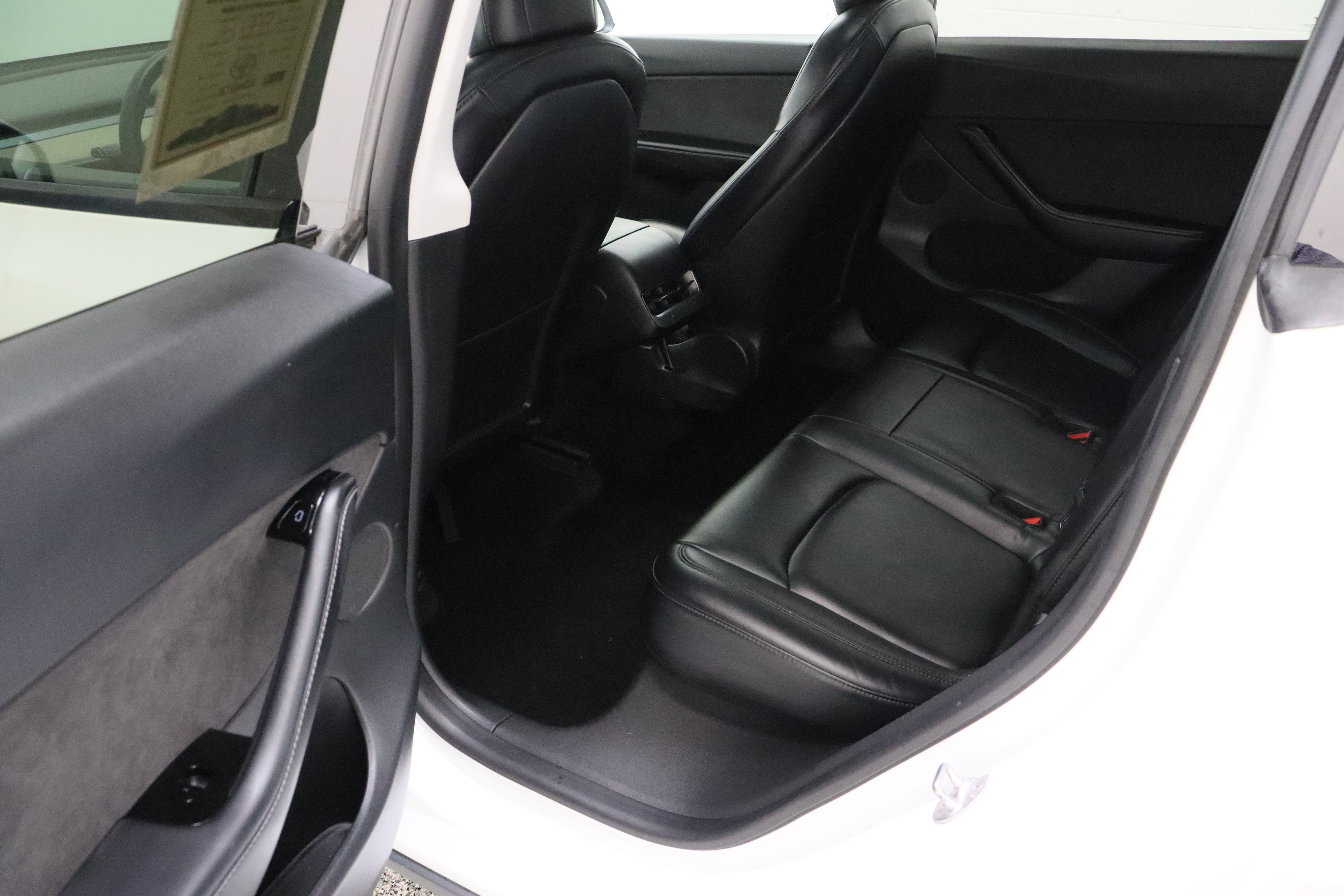 Used 2021 Tesla Model Y Performance image 25