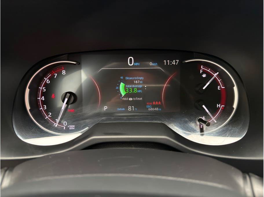Used 2025 Toyota RAV4 LE AWD/4WD image 17