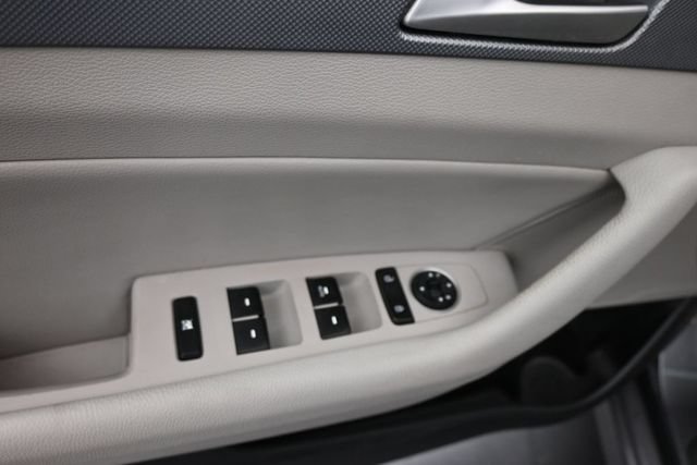 Used 2018 Hyundai Sonata SEL FWD image 11