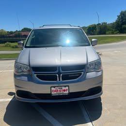Used 2018 Dodge Grand Caravan SXT FWD image 4