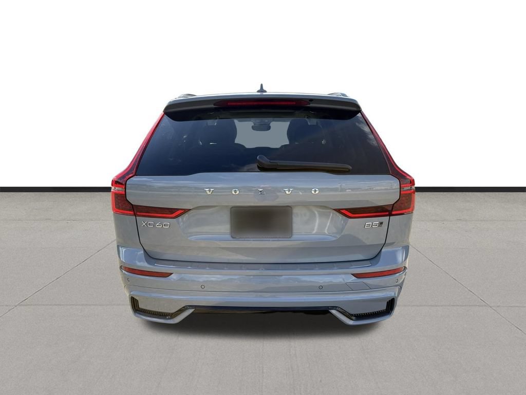 Used 2026 Volvo XC60 B5 Ultra AWD/4WD image 4
