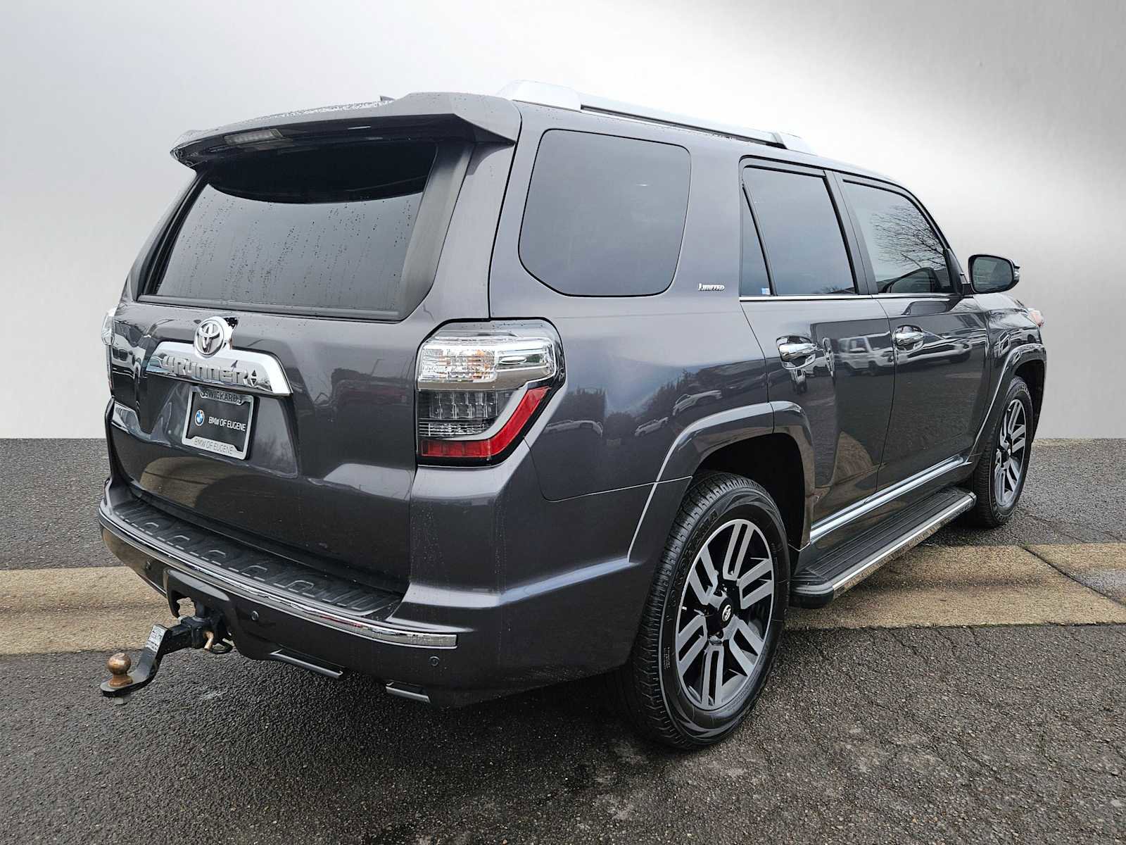 Used 2022 Toyota 4Runner Limited image 3