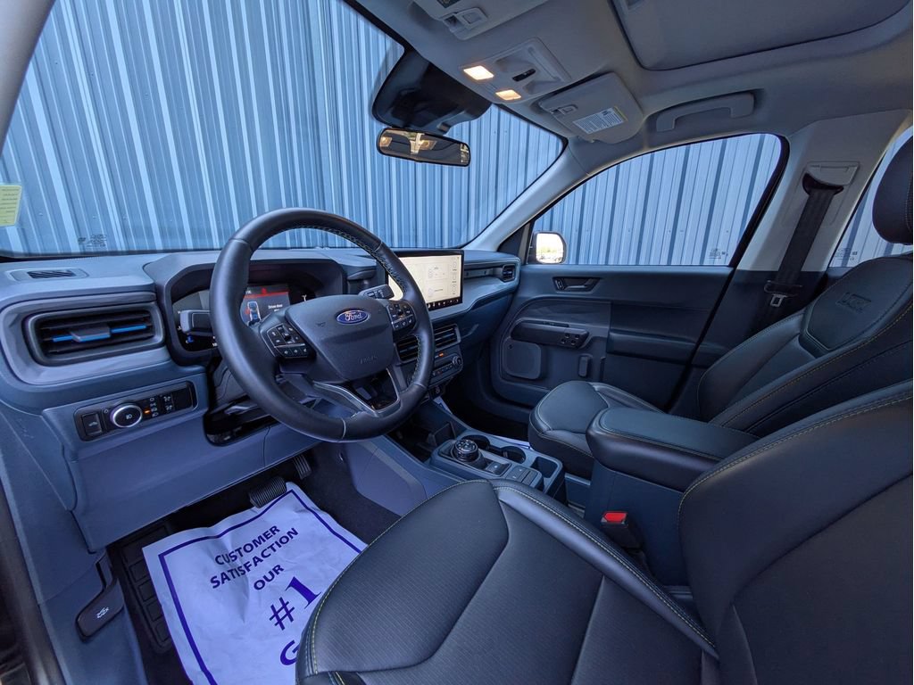 Certified 2025 Ford Maverick Lobo AWD/4WD image 13