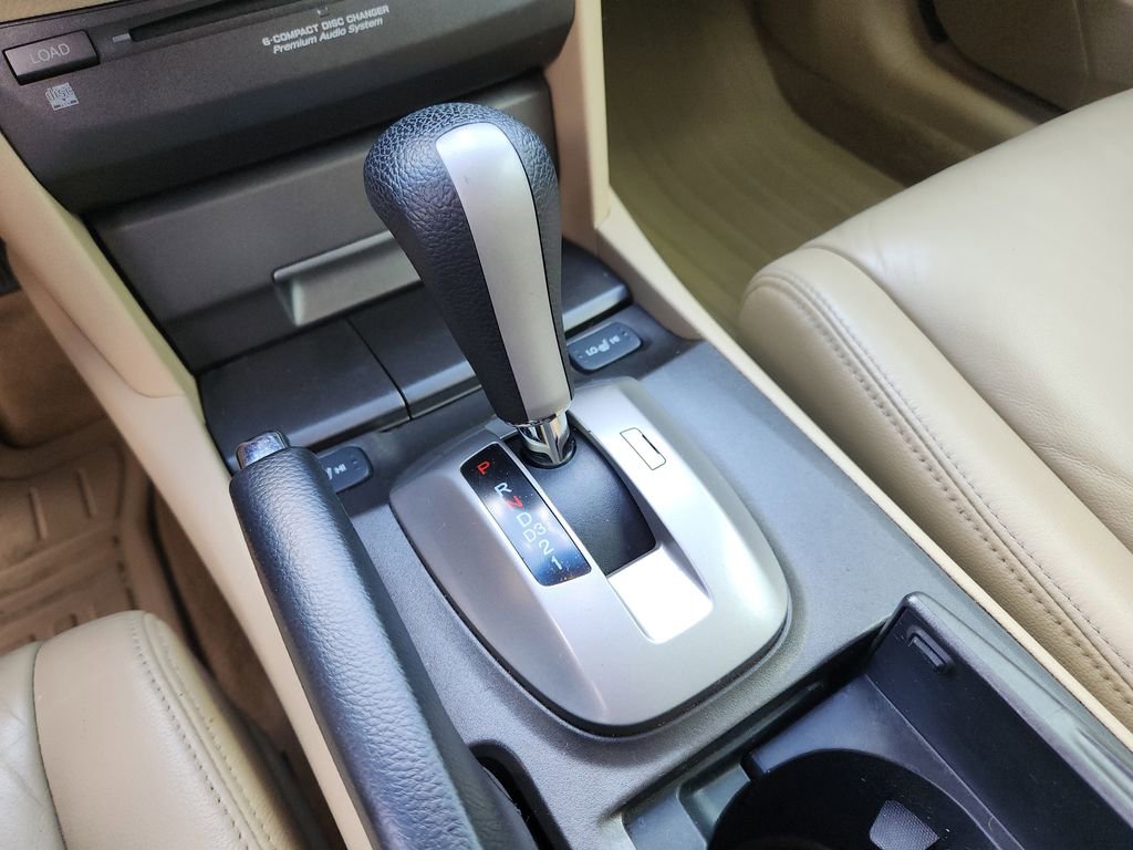 Used 2011 Honda Accord EX-L image 24