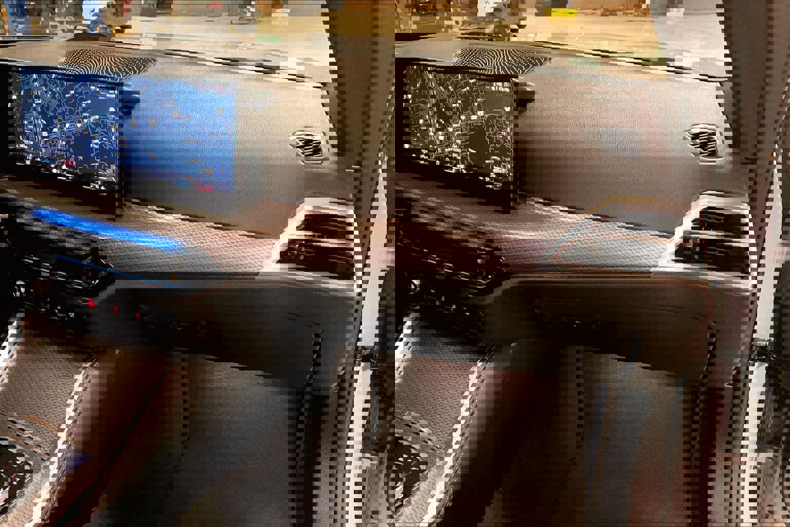 Certified 2025 BMW 430i xDrive Coupe w/ M Sport Package image 17