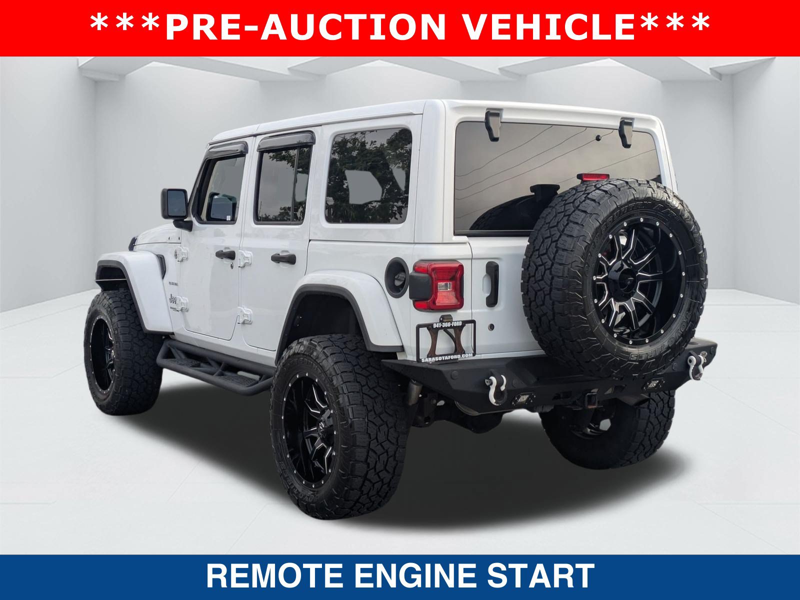 Used 2018 Jeep Wrangler Unlimited Sahara w/ LED Lighting Group AWD/4WD image 7
