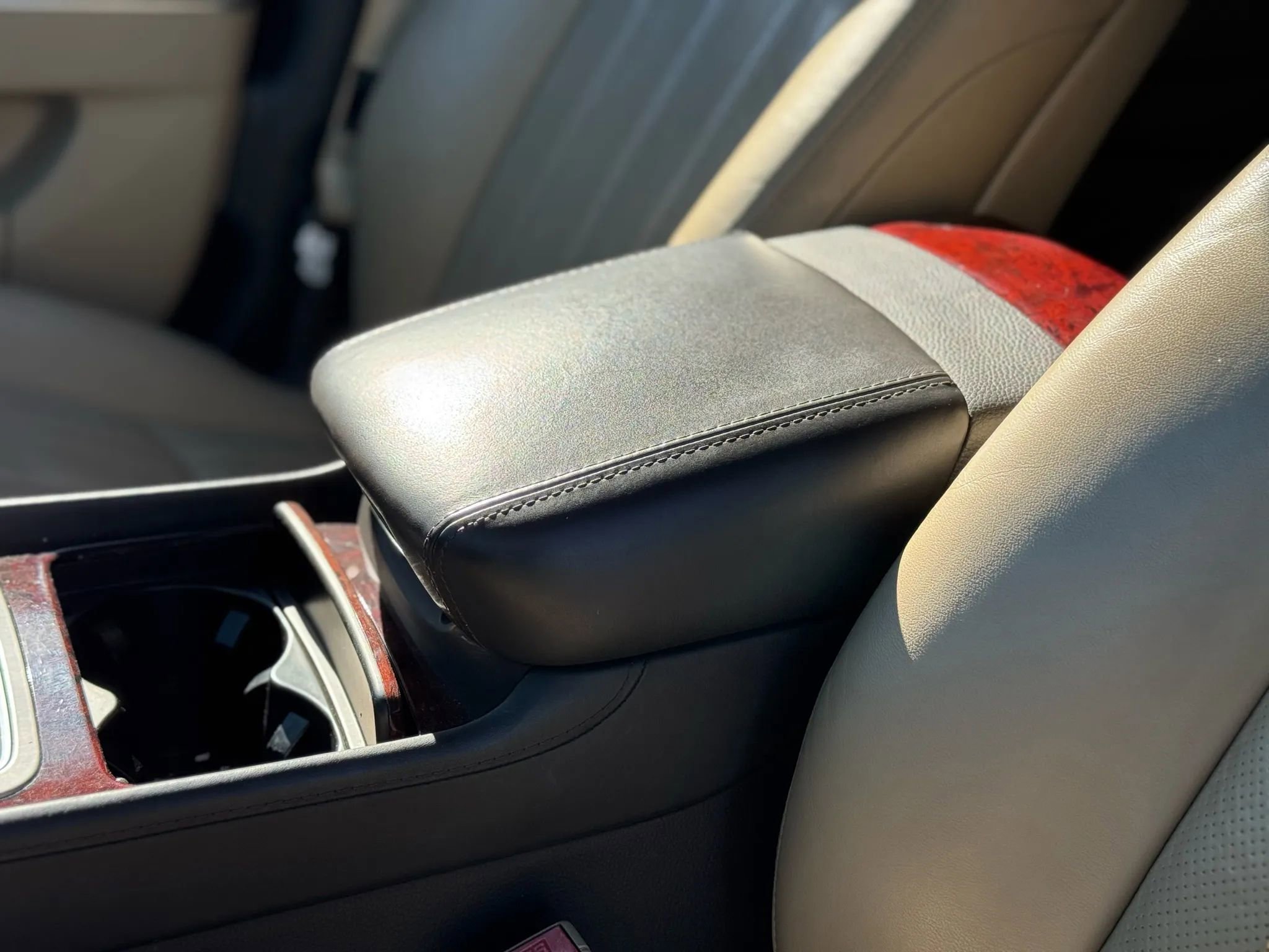 Used 2011 Hyundai Equus Ultimate image 31