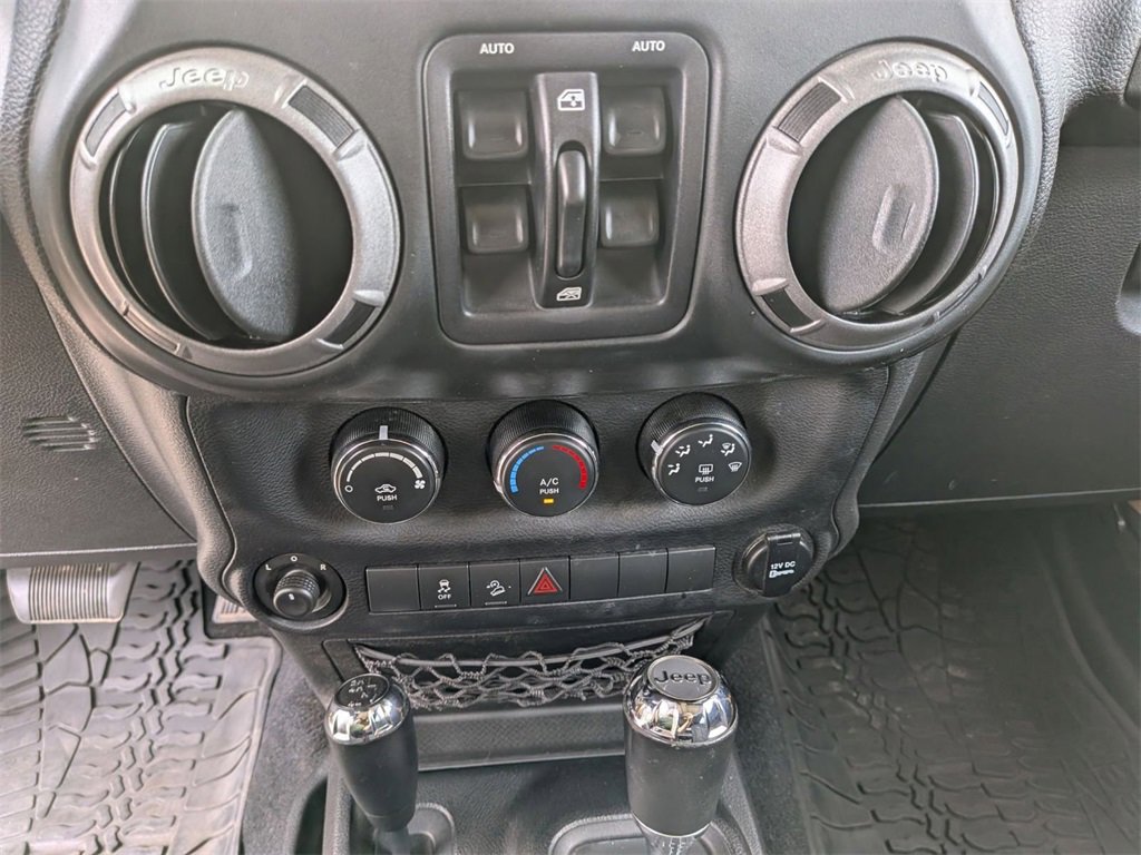 Used 2014 Jeep Wrangler Unlimited Sport w/ Quick Order Package 24S image 17