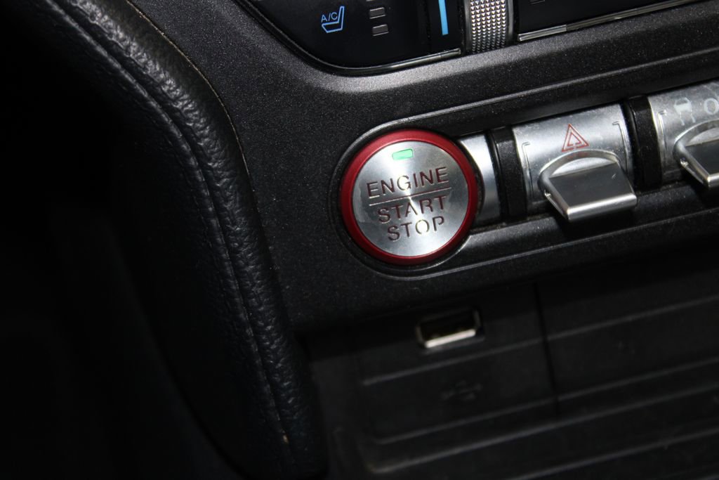 Used 2023 Ford Mustang Premium image 40