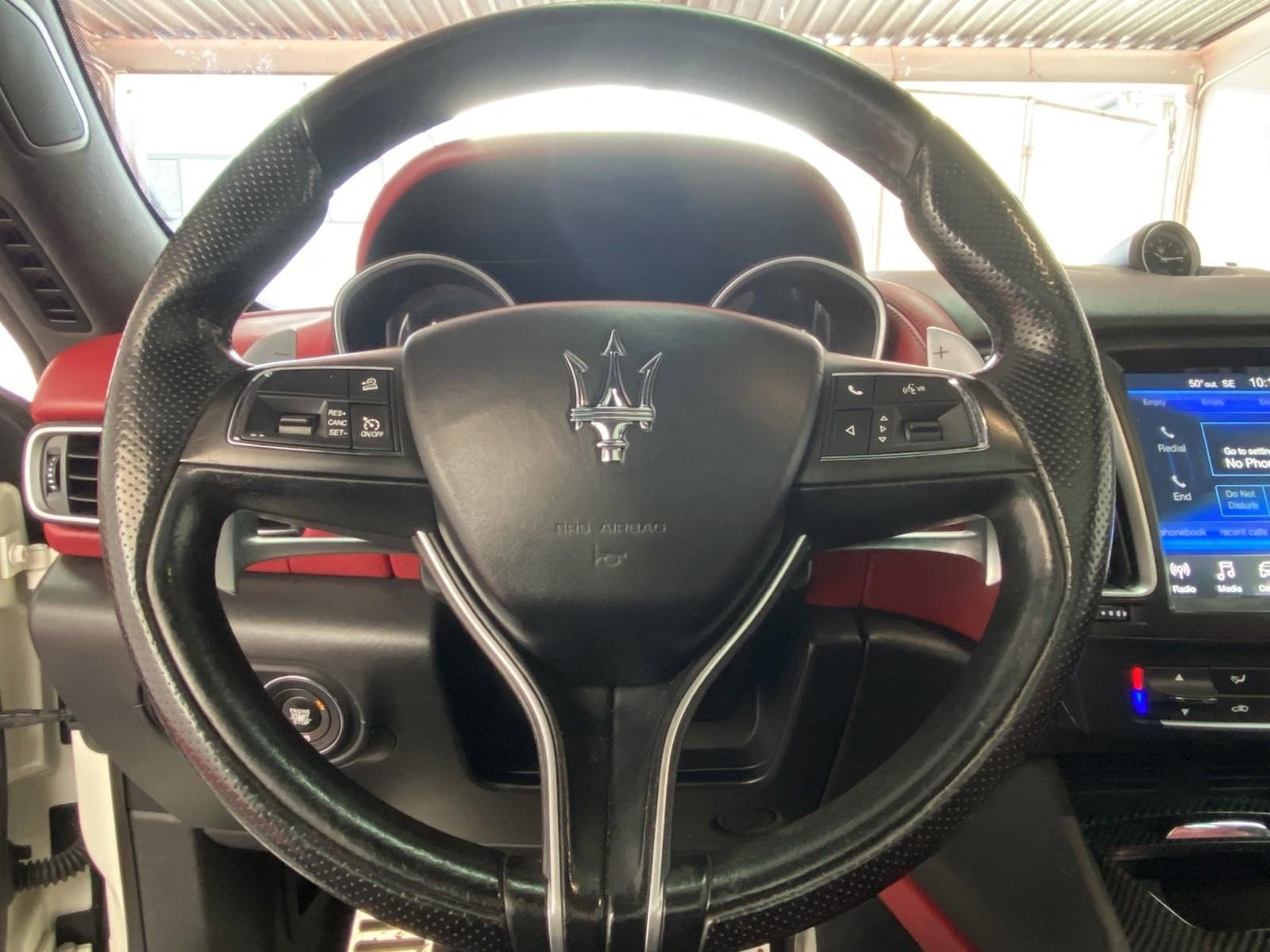 Used 2017 Maserati Levante S image 31