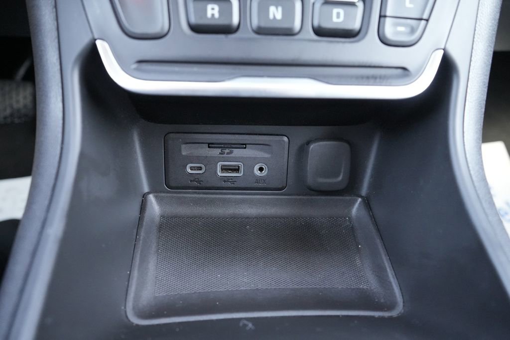 Used 2021 GMC Terrain SLE w/ Driver Convenience Package image 32