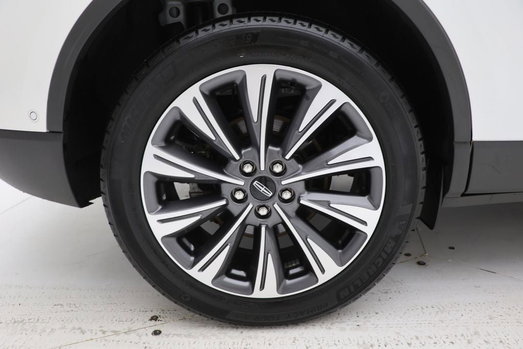 Used 2022 Lincoln Corsair Reserve w/ Equipment Group 201A AWD/4WD image 9