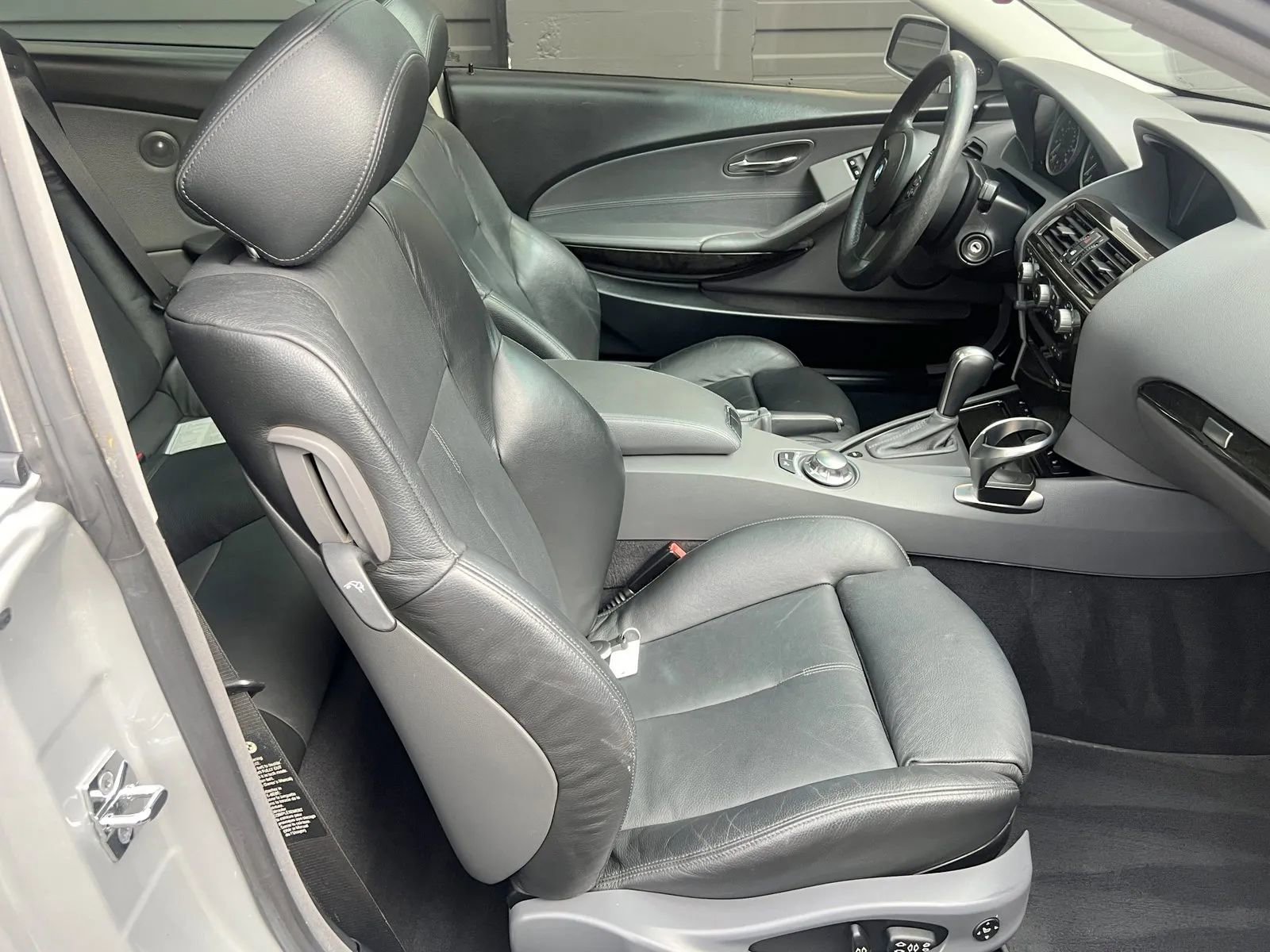 Used 2004 BMW 645Ci Coupe image 14