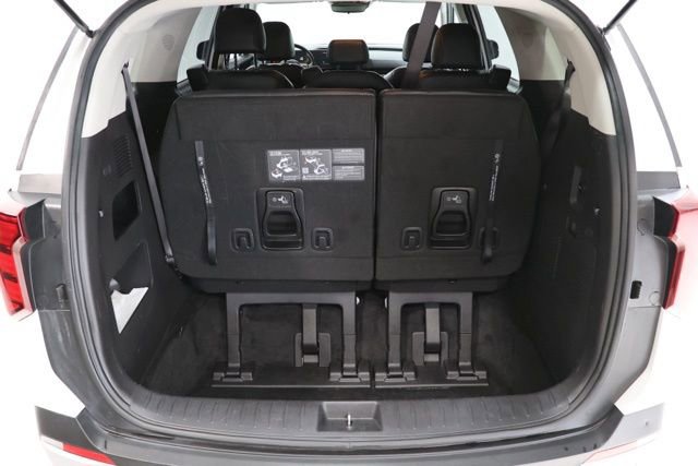 Used 2025 Kia Carnival image 33