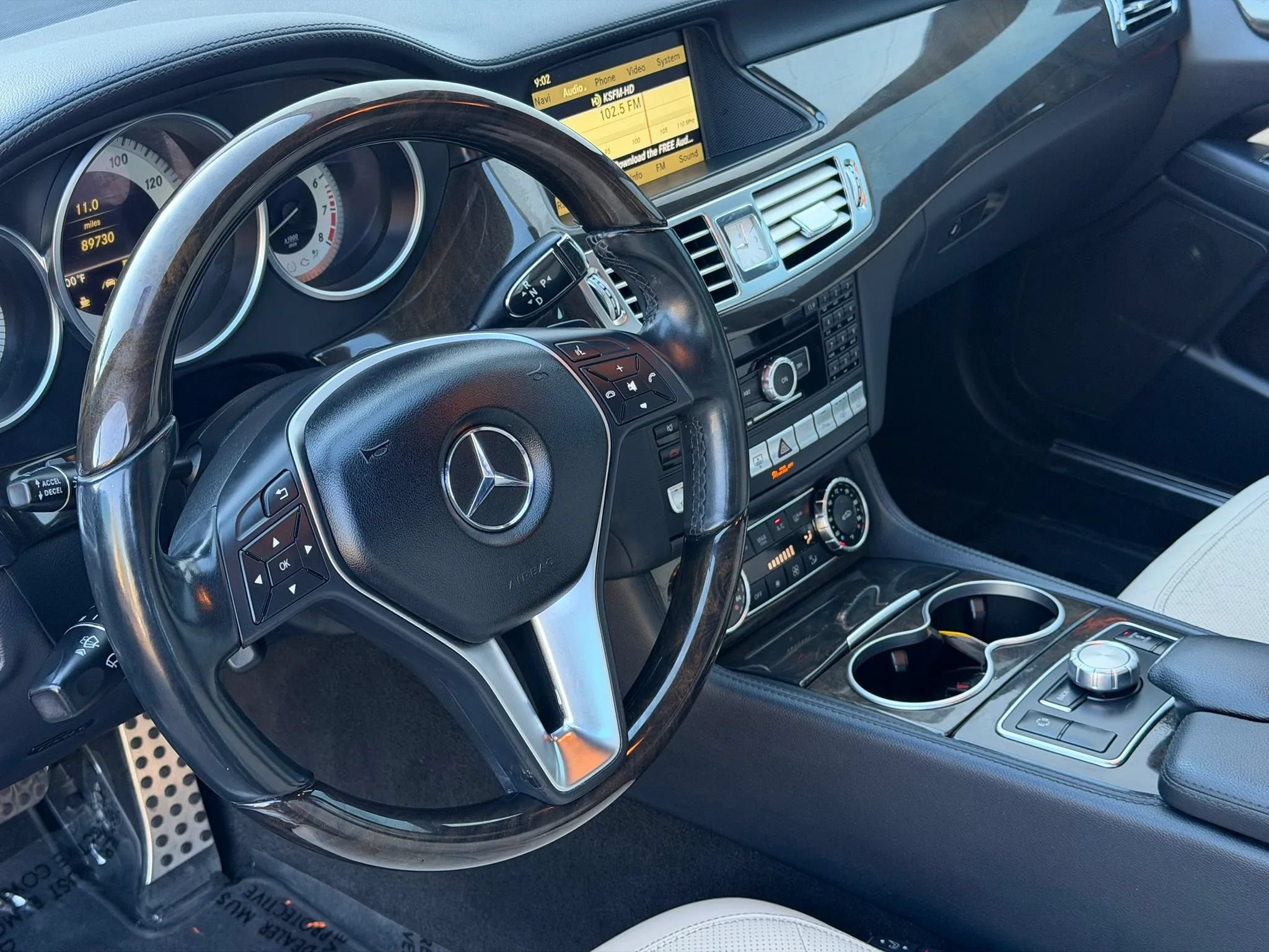 Used 2012 Mercedes-Benz CLS 550 image 11