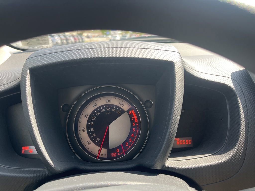 Used 2014 Scion xD image 12