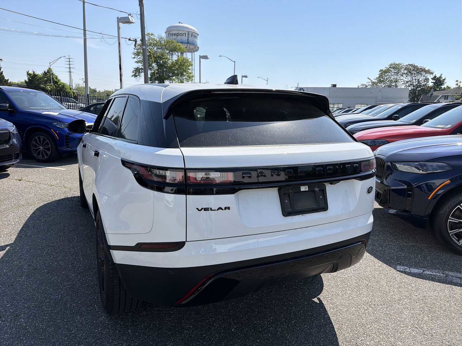 Used 2022 Land Rover Range Rover Velar S AWD/4WD image 8