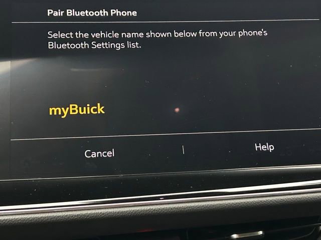 Used 2023 Buick Envision Avenir image 4