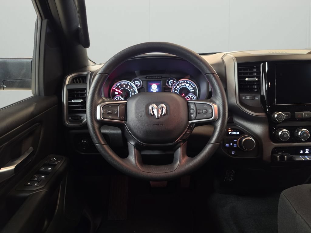 New 2026 RAM 1500 Express AWD/4WD image 14