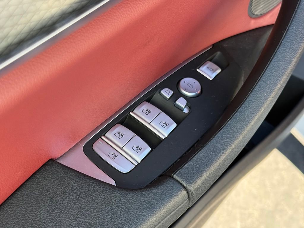 Used 2023 BMW X3 xDrive30i w/ M Sport Package image 9