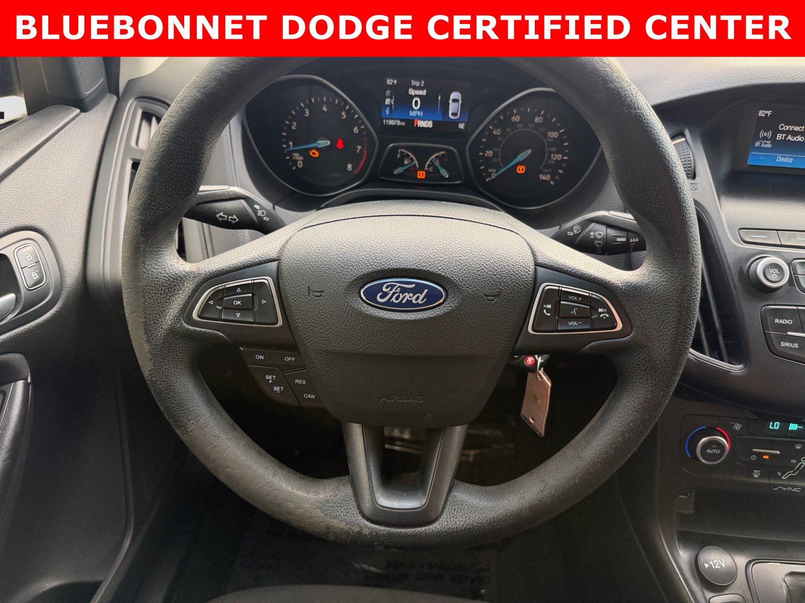 Used 2018 Ford Focus SE w/ SE Appearance Package FWD image 19