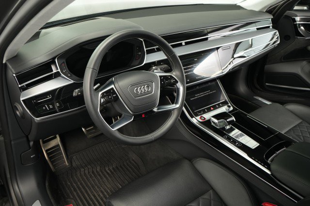 Used 2021 Audi S8 L w/ S8 Executive Package AWD/4WD image 33