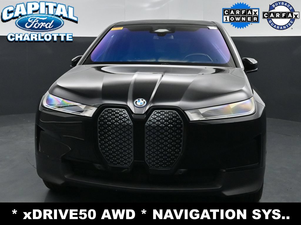 Used 2023 BMW iX xDrive50 AWD/4WD image 2