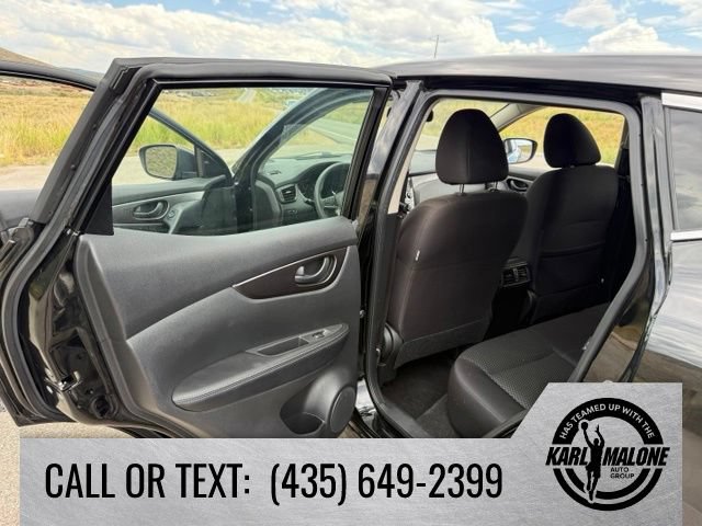 Used 2022 Nissan Rogue Sport S AWD/4WD image 23