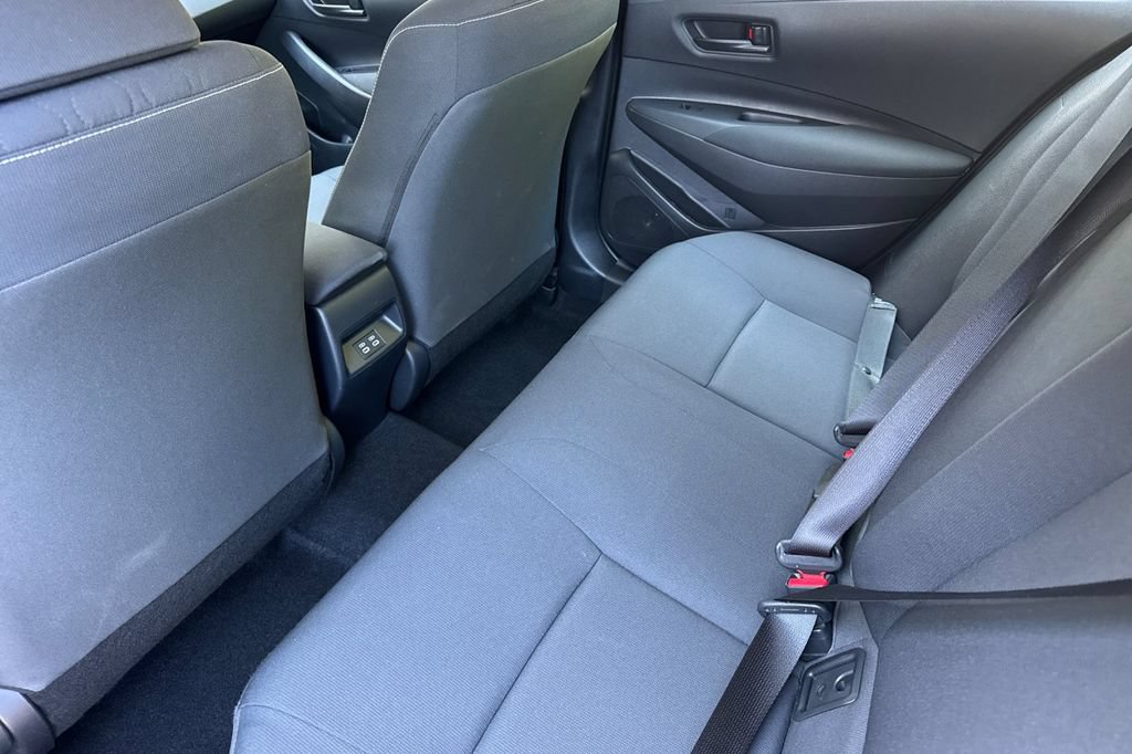 Certified 2025 Toyota Corolla LE w/ Carpet Mat Package (TMS) FWD image 11