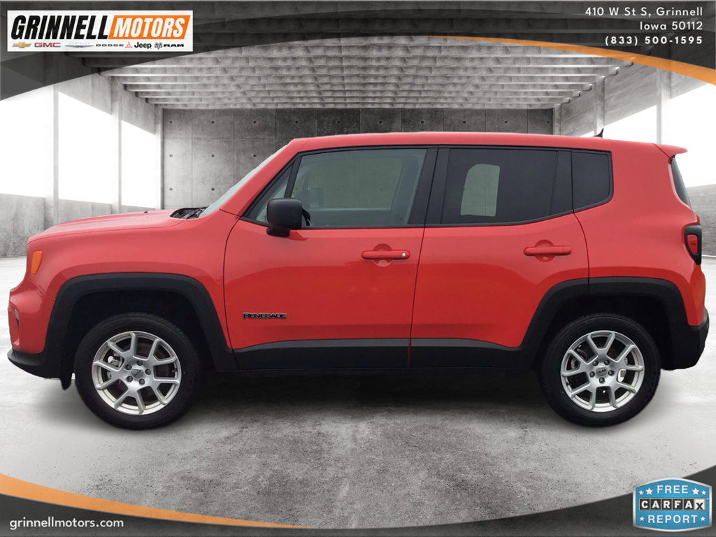 Used 2023 Jeep Renegade Latitude AWD/4WD image 7