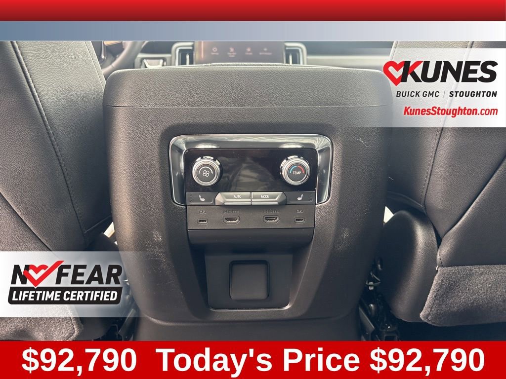 New 2026 GMC Yukon AT4 w/ AT4 Premium Plus Package image 37