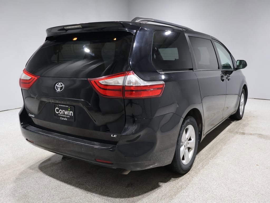 Used 2016 Toyota Sienna LE video 2