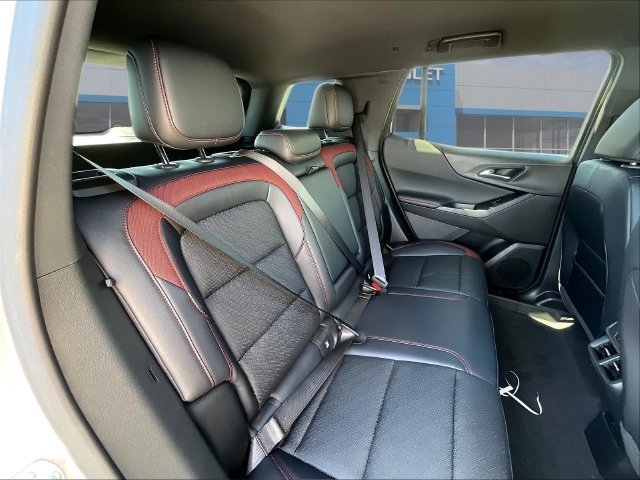 New 2027 Chevrolet Equinox RS w/ Safety and Technology Package FWD image 13