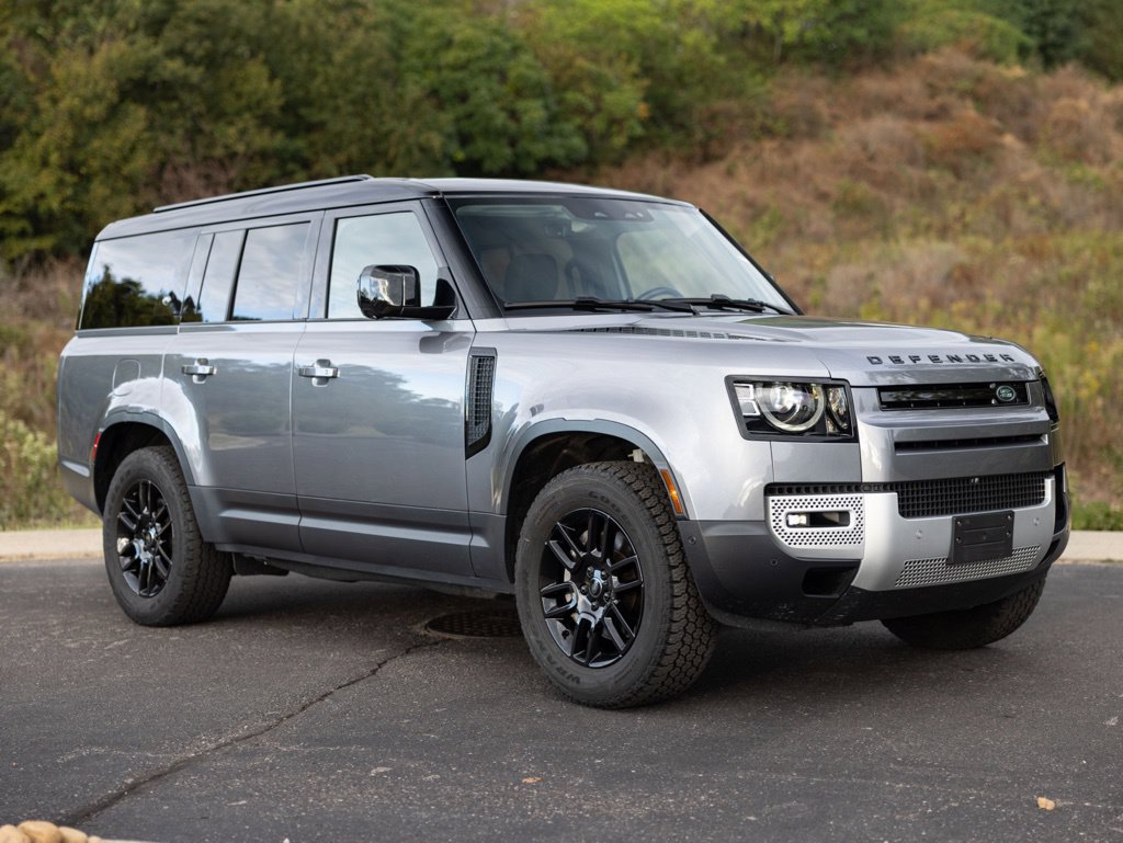 Used 2024 Land Rover Defender 130 S AWD/4WD image 9