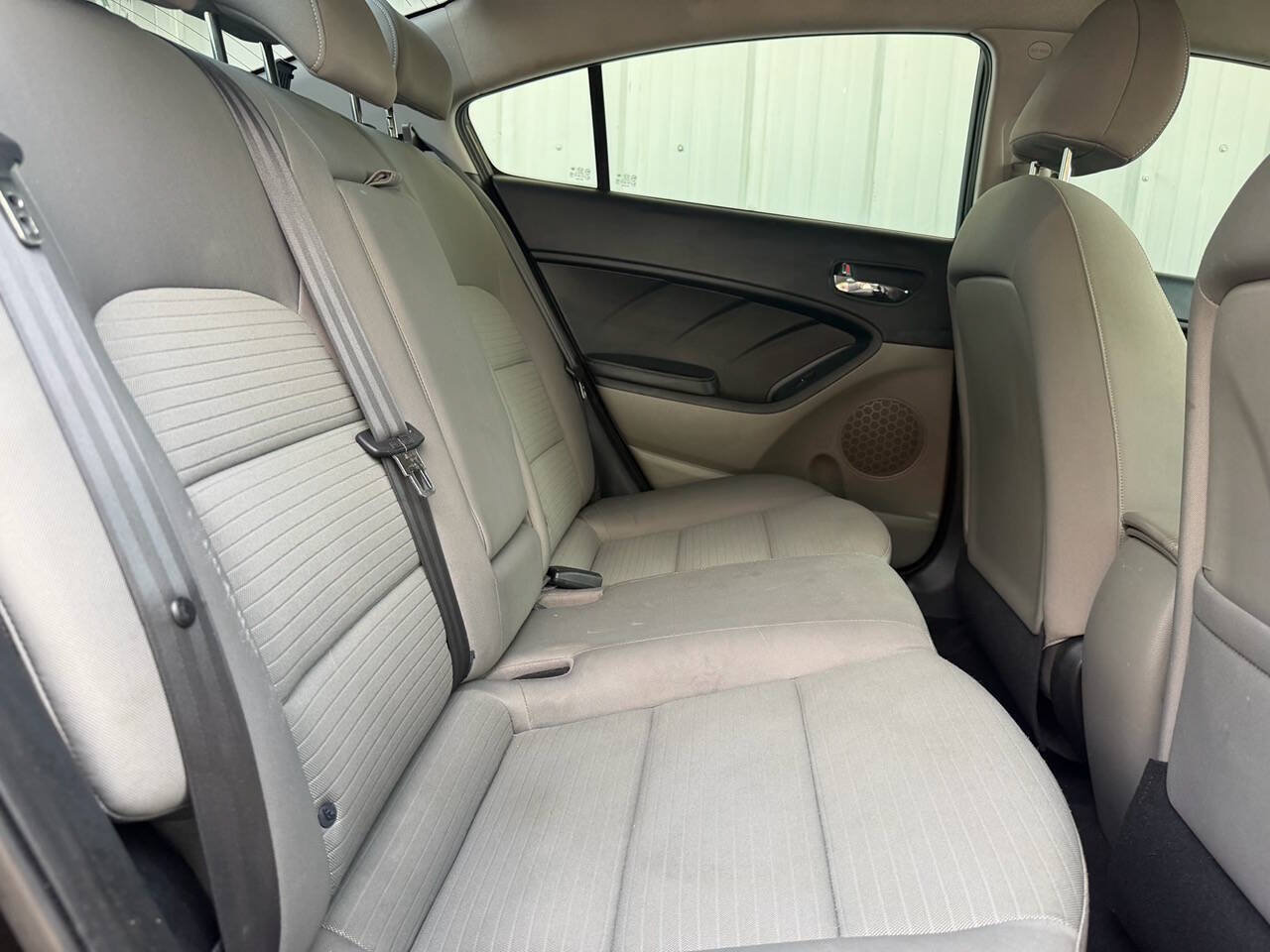 Used 2016 Kia Forte LX w/ LX Popular Plus Package FWD image 9