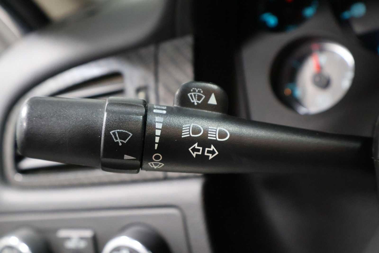 Used 2010 GMC Sierra 1500 SLT AWD/4WD image 27