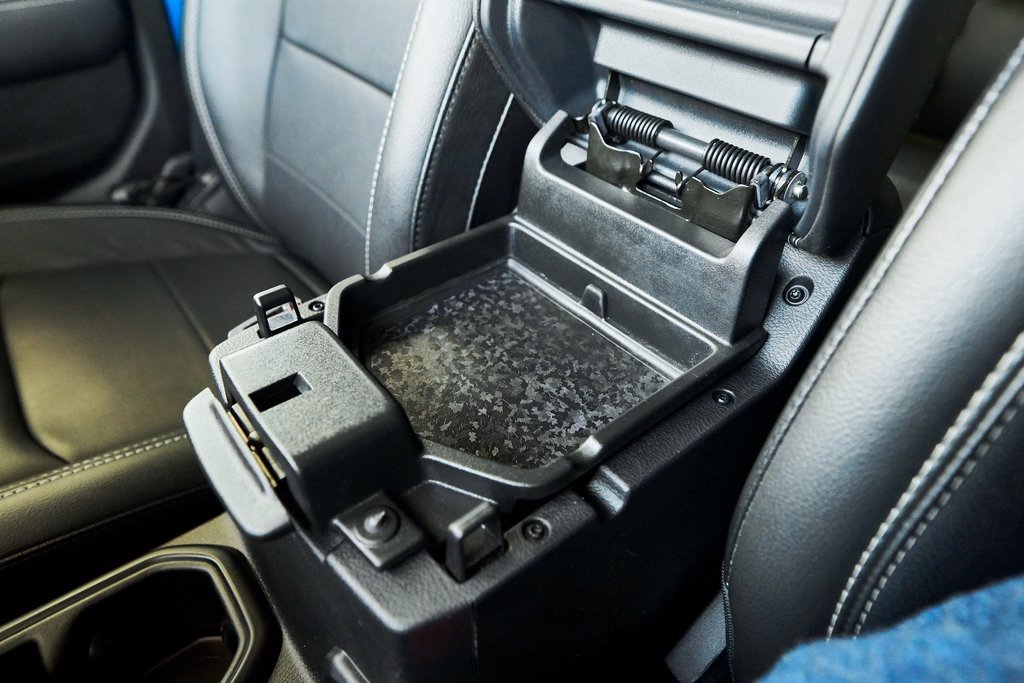 Used 2022 Jeep Wrangler Unlimited Sahara image 46