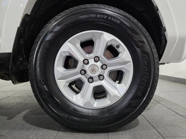 Used 2020 Toyota 4Runner SR5 Premium image 26