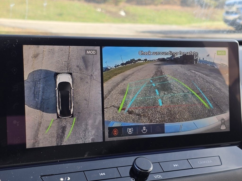 New 2026 Nissan Rogue Platinum w/ Platinum Premium Package image 8