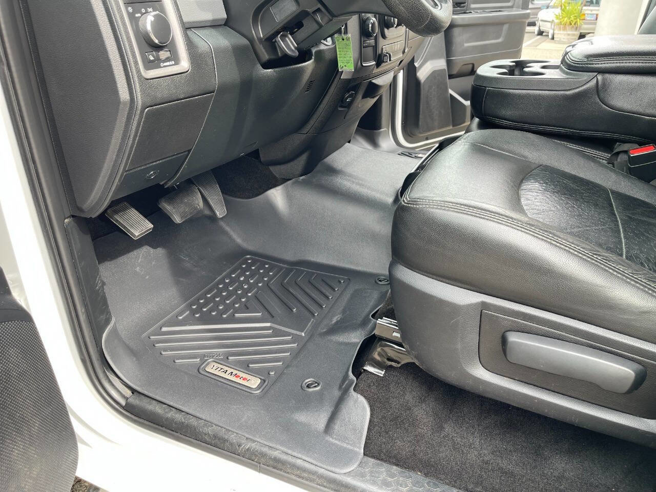 Used 2015 RAM 2500 Tradesman w/ Chrome Appearance Group image 35