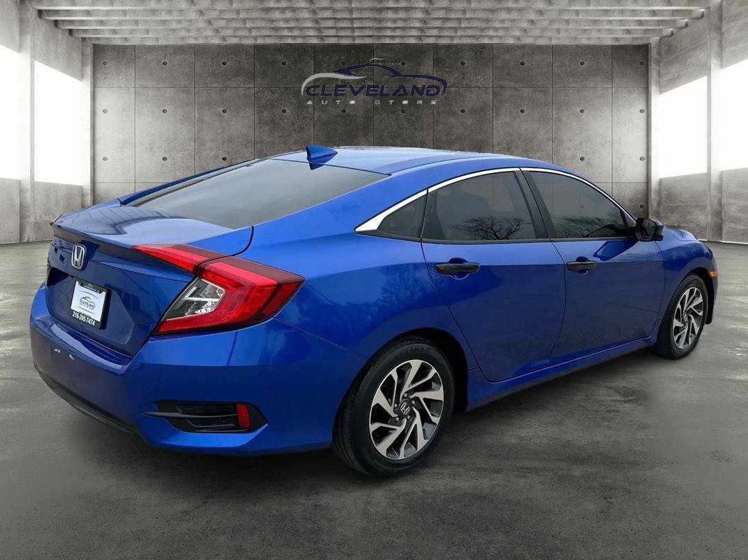 Used 2017 Honda Civic EX image 3