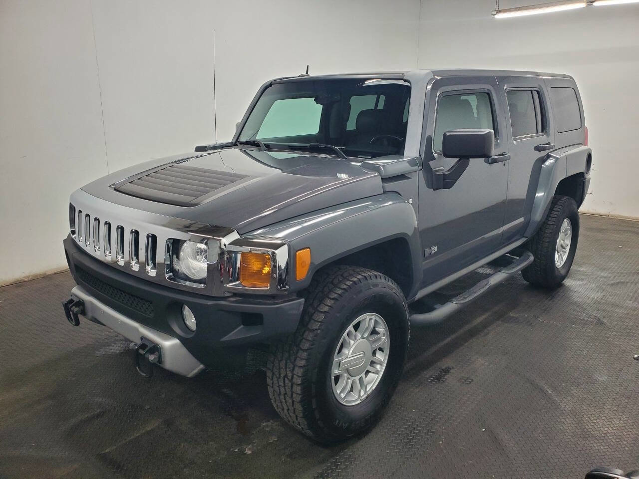 Used 2009 HUMMER H3 Luxury