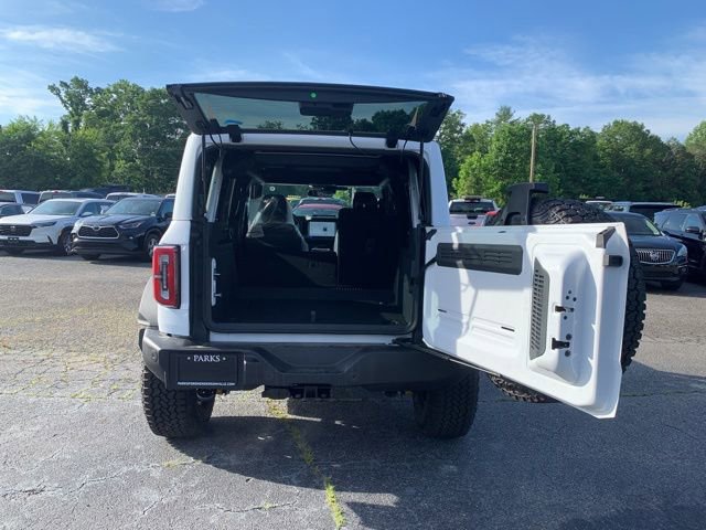 New 2026 Ford Bronco Outer Banks w/ Sasquatch Package AWD/4WD image 9
