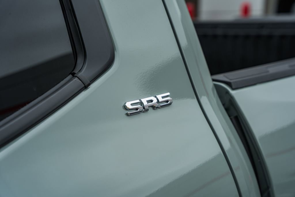 New 2026 Toyota Tundra SR5 AWD/4WD image 17