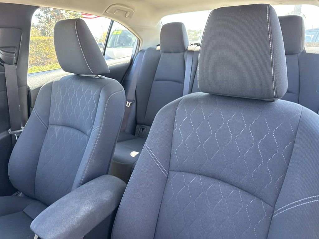 Used 2024 Toyota Corolla LE image 20