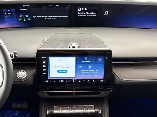 New 2026 Lincoln Nautilus Premier w/ Jet Appearance Package AWD/4WD image 3